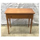 VTG 1 drawer table