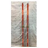 ROSSIGNOL CROSS COUNTRY SKIS w/Poles