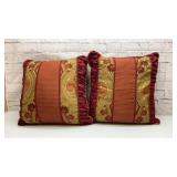 Accessory pillows, burgundy, gold