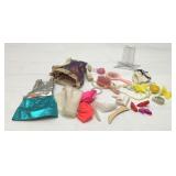 Vtg doll clothes, including Barbie/accessories