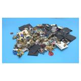 Assorted vtg earrings