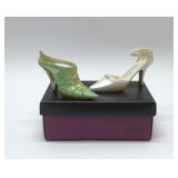 JUST THE RIGHT SHOE, & 1 Unbranded