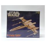 AMT/ERTL Star Wars X wing fighter model kit