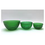 SET OF GREEN MIXING BOWLS 7.5
