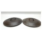 2 cast-iron Dutch oven lids