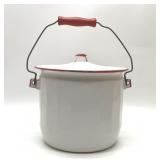RED ENAMELWARE POT WITH LID 8ï¿½ï¿½