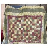VTG Block Quilt  80x88