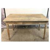 PRIMITIVE FARMHOUSE TABLE