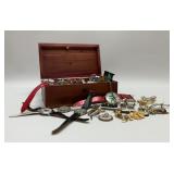 VTG COSTUME JEWELRY IN LANE CEDAR BOX