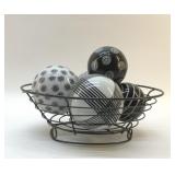 WIRE BASKET WITH CERAMIC BALLS