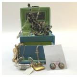 ASSORTED COSTUME JEWELRY IN BOX