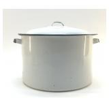 LG VTG ENAMELWARE POT WITH LID