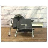 SWIVEL BASE BENCH VISE