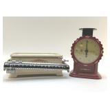 PAIR OF KITCHEN SCALES