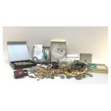 COSTUME JEWELRY ASSORTMENT