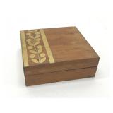 VTG BOX WITH BRASS ACCENTS