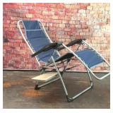 ZERO GRAVITY LAWN CHAIR