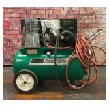 COLEMAN BLACK MAX AIR COMPRESSOR