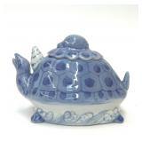 CHINESE BLUE WHITE PORCELAIN TURTLE TEAPOT
