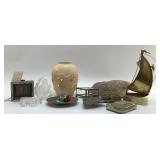 ASSORTED TRINKETS AND TREASURES