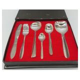 MHSCUTLERY FLATWARE SERVICE FOR 4