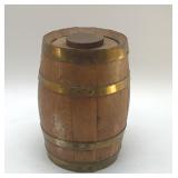 ANTIQUE OAK WOODEN BARREL BRASS BANDED