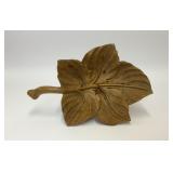 VTG WOODEN LEAF SHAPED BOWL