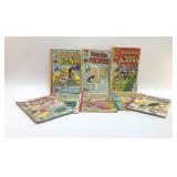 8 RICHIE RICH COMIC BOOKS