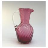 1976 PILGRIM GLASS PITCHER WITH CLEAR HANDLE
