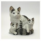 VTG HOMCO PORCELAIN MOTHER CAT KITTENS FIGURINE