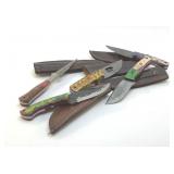 5 CUSTOM-MADE KNIVES WITH SHEATHS