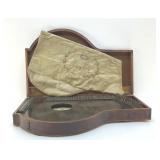 1800ï¿½s GERMAN ZITHER IN CUSTOM WOOD CASE