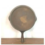 Pre Griswold Third Series #8 Cast Iron Skillet