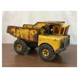 TONKA MIGHTY DUMP TRUCK 1970S