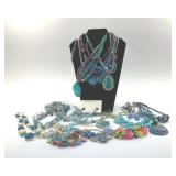 COSTUME JEWELRY ASSORTMENT