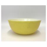 VTG YELLOW PYREX MIXING BOWL 404 4QT
