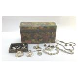 VTG JEWELRY IN JEWEL BOX, PUMPKINS & PIGS