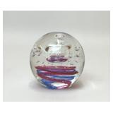 CONTROLLED BUBBLE RIBBON ART GLASS PAPERWEIGHT