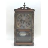 COMMODORE REGULATOR CLOCK