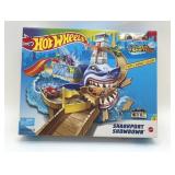HOT WHEELS, SHARK PORT SHOWDOWN SEALED