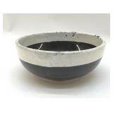 BROWN STONEWARE SPECKLED BOWL 8'