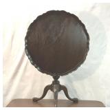 FINE 1910 MAHOGANY DROP FRONT PIE CRUST TABLE