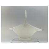 TIARA GLASS GLASS BASKET 9.5'
