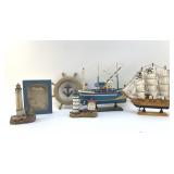MODEL SHIPS AND BEACH DECOR