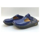 ALEGRIA MARY JANE CLOGS PATENT LEATHER BLUE SIZE 7