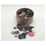 TIN OF OLD BUTTONS