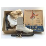 CCM LADIES FIGURE SKATES, ORIGINAL BOX 5 1/2