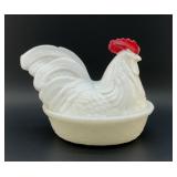 1950S WESTMORELAND ROOSTER ON A NEST