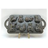 CAST IRON TEDDY BEAR MUFFIN PAN