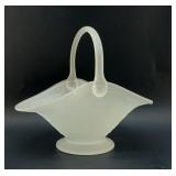 TIARA GLASS FROSTED BASKET